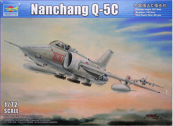TRUMPETER Nanchang Q-5C 01685-1/72
